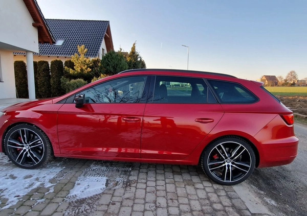 Seat Leon cena 96000 przebieg: 80000, rok produkcji 2018 z Krapkowice małe 154